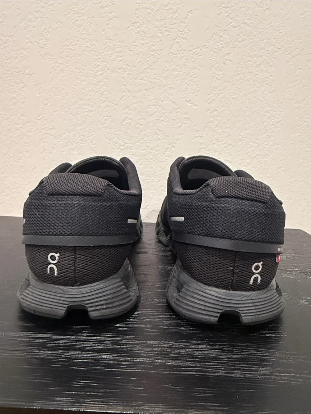 On Running Running Men's Cloudswift Black Running Shoes